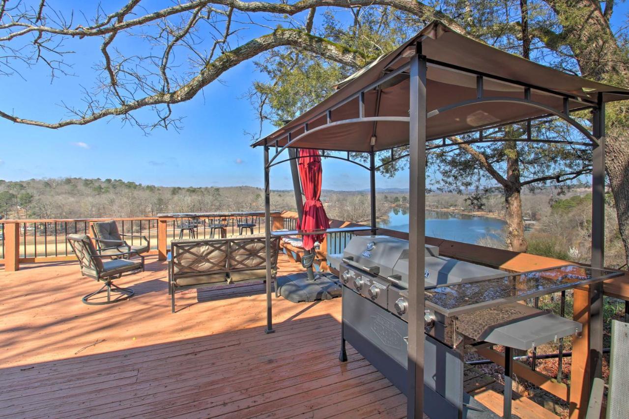 Вілла Hot Springs Waterfront Escape With Hot Tub! Екстер'єр фото